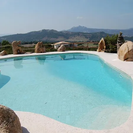 Sleeps 10 Pool Air Con Wifi *
